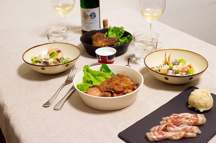 八月了，來吃辣的喝甜的：香煎辣味雞腿與德國麗絲玲