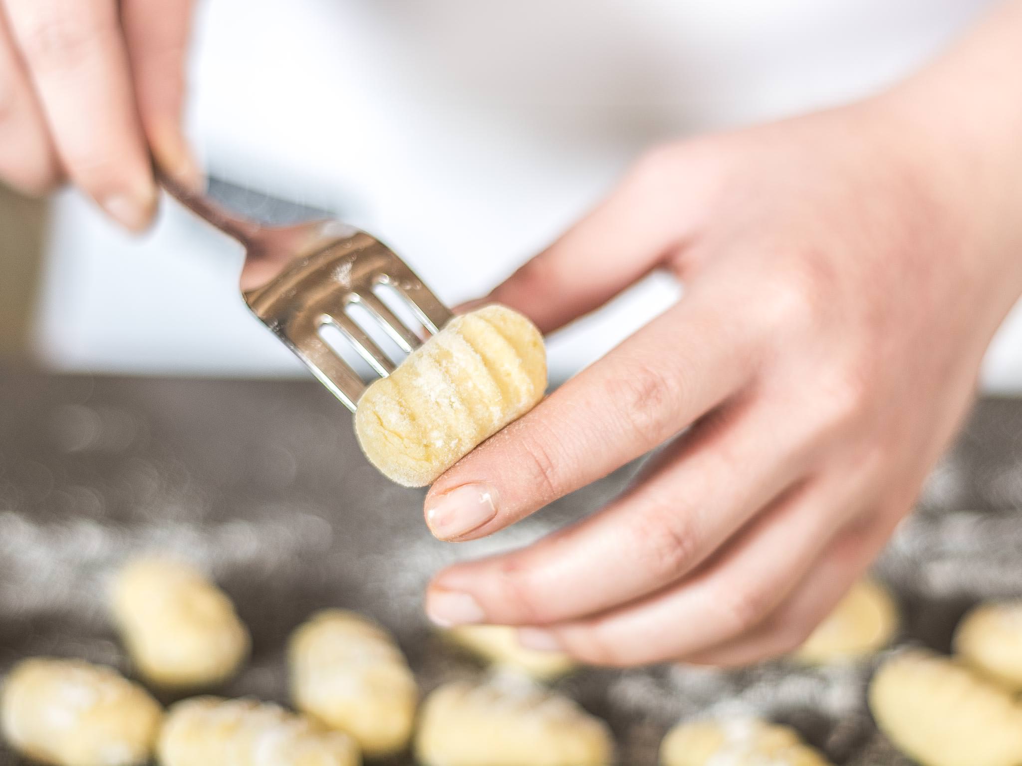 自制意式土豆团配蘑菇沙司