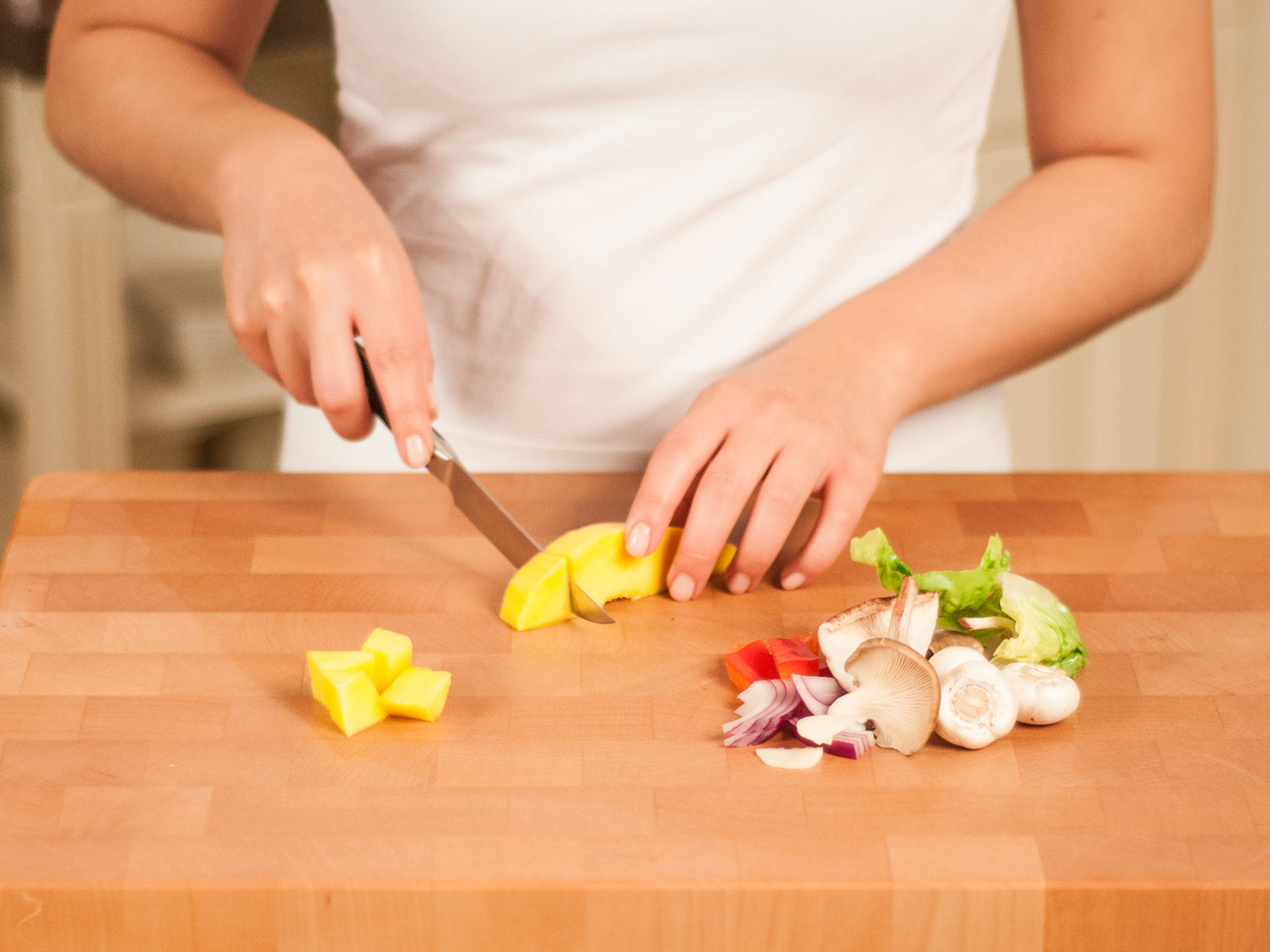 亚洲风味红辣椒沙拉